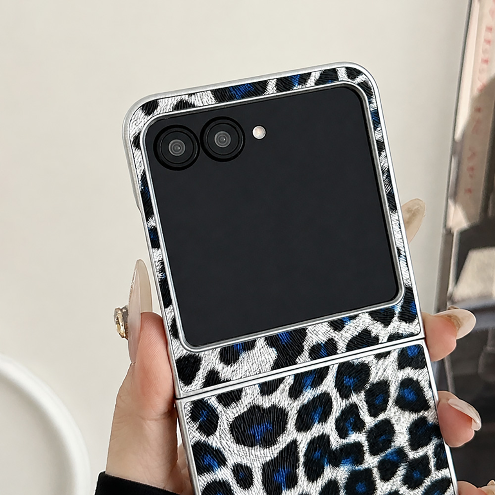 Leopard Print Folding Flip Pho - Phone Accessories And Gadgets 评论和价格