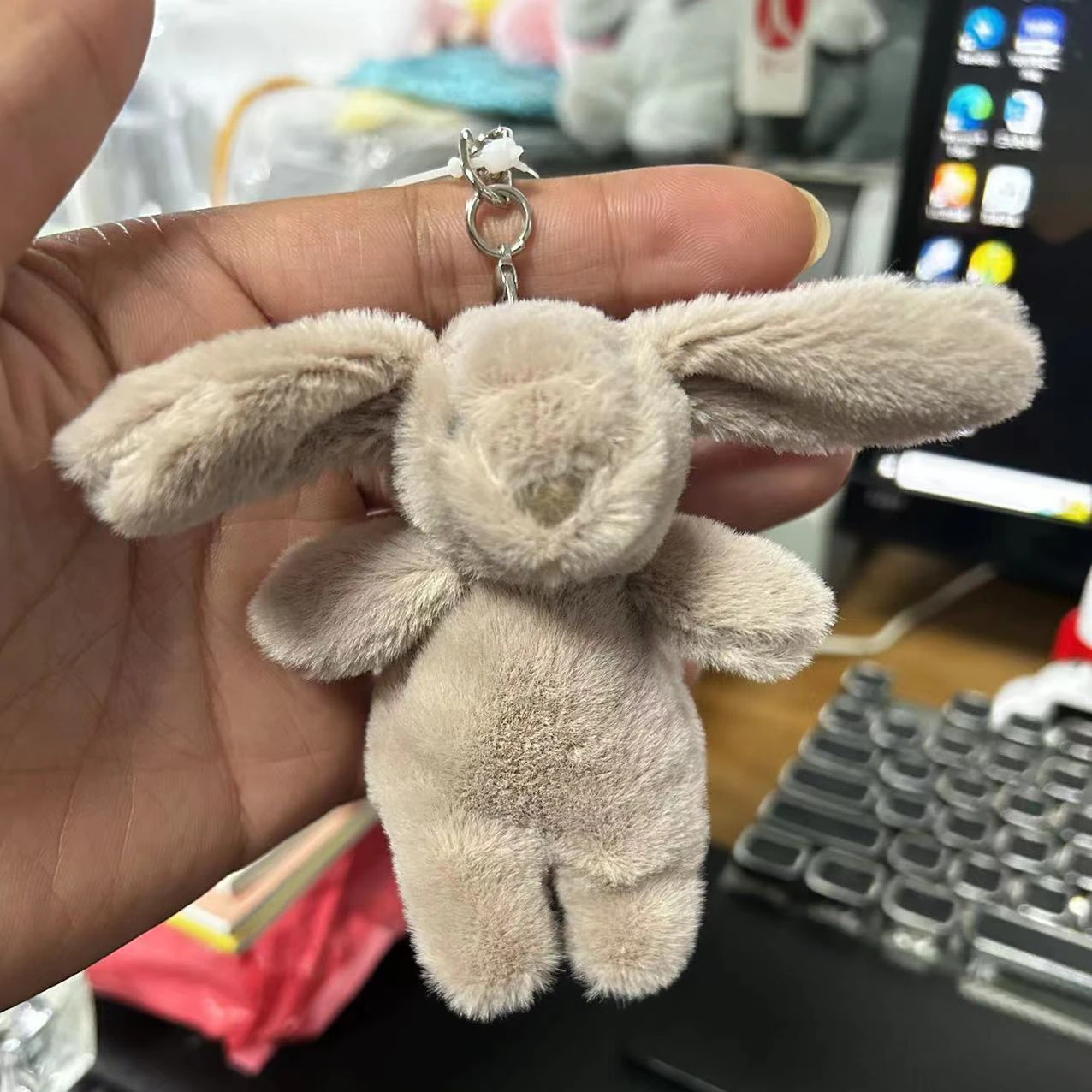 Stuffed Animals Cute Cartoon R - Phone Accessories Jewelry 评论和价格